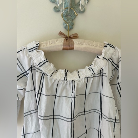 A&F Plaid Off the Shoulder Blouse 
Size: Small
NWOT - Picture 8 of 11